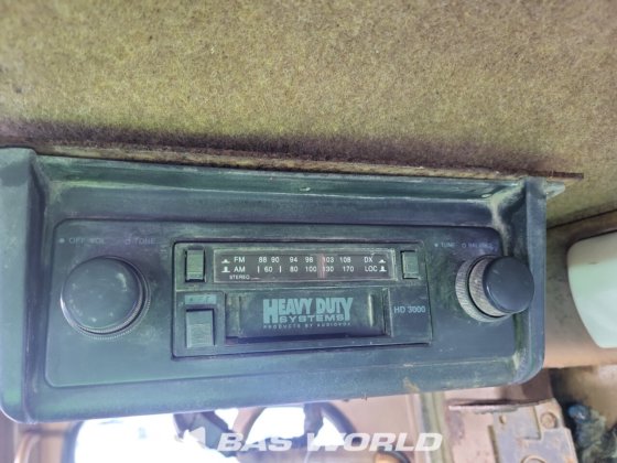 キャタピラ・クローラー・ドーザー