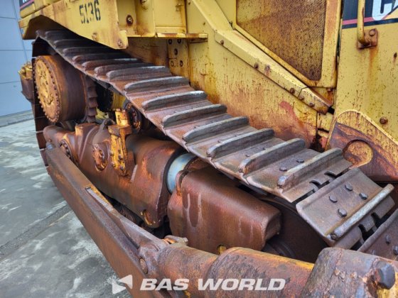 卡特彼勒履带式推土机