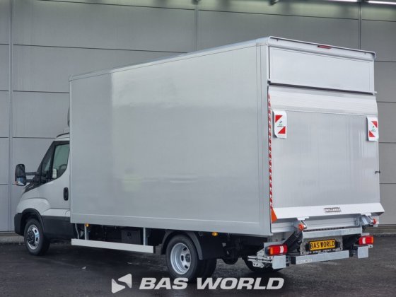 イヴェコ・デイリー 35C18 ボックスボディ