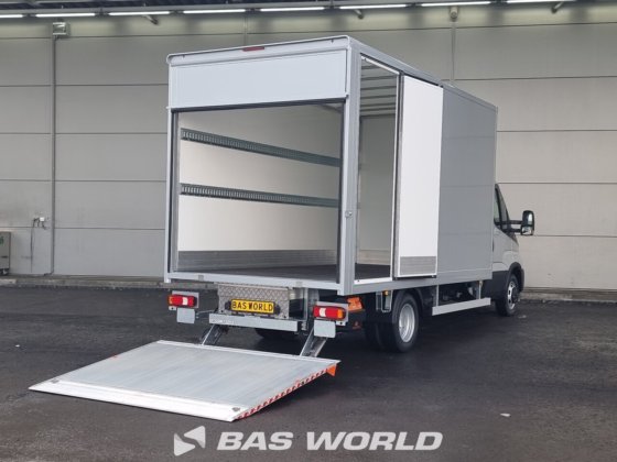 イヴェコ・デイリー 35C18 ボックスボディ