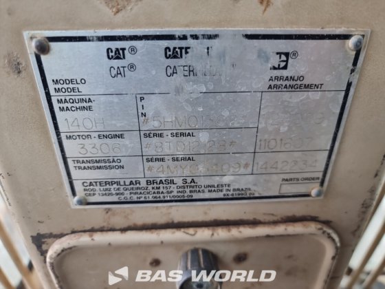 キャタピラー・グレーダー