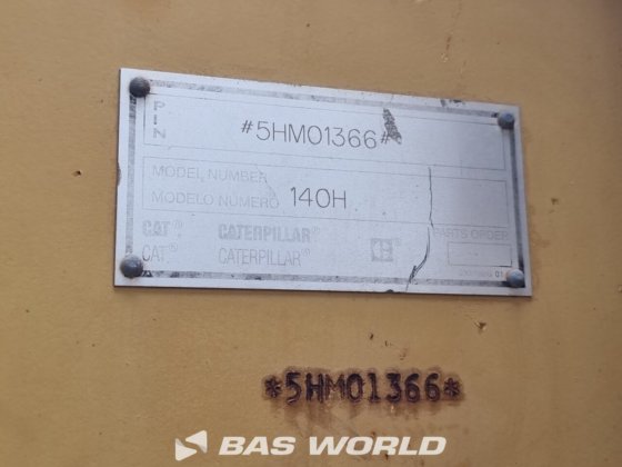 キャタピラー・グレーダー