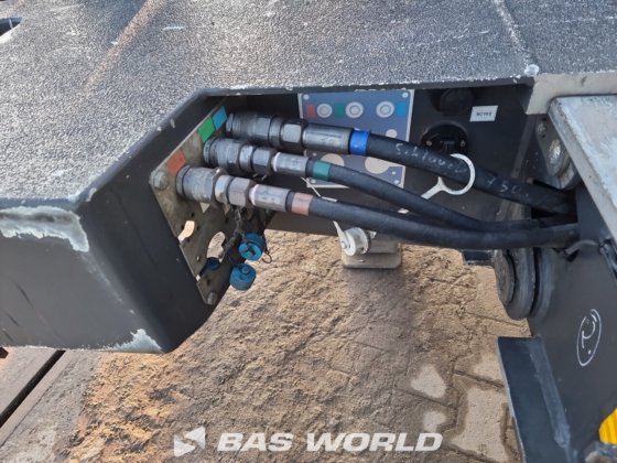 Scheuerle E2HKM 1250.2800 ローローダーセミトレーラー