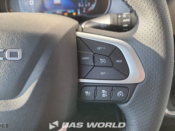 イヴェコ・デイリー 35C21 クローズド・ボックス・バン