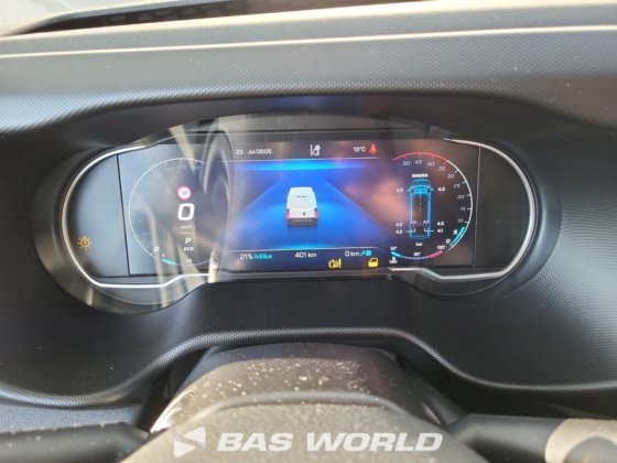 イヴェコ・デイリー 35C21 クローズド・ボックス・バン