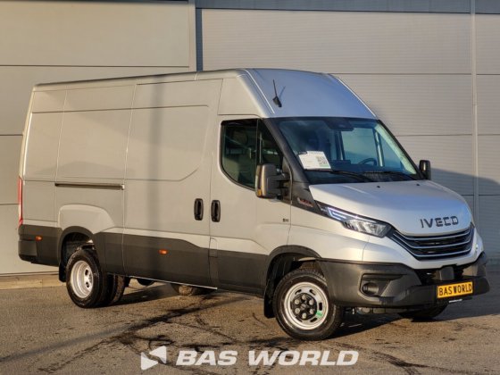 イヴェコ・デイリー 35C21 クローズド・ボックス・バン