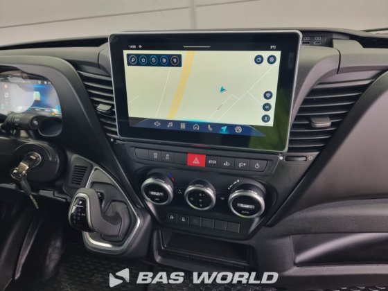 依维柯 Daily 35C21 封闭箱式货车