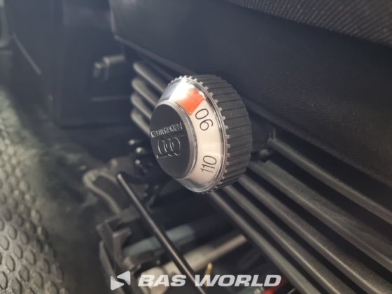 依维柯 Daily 35C21 封闭箱式货车