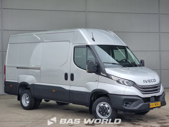 依维柯 Daily 35C21 封闭箱式货车