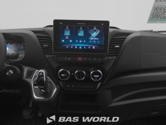 イヴェコ・デイリー 35C18 クローズド・ボックス・バン