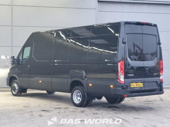 イヴェコ・デイリー 35C18 クローズド・ボックス・バン