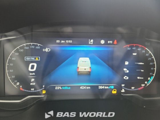 イヴェコ・デイリー 35C18 クローズド・ボックス・バン