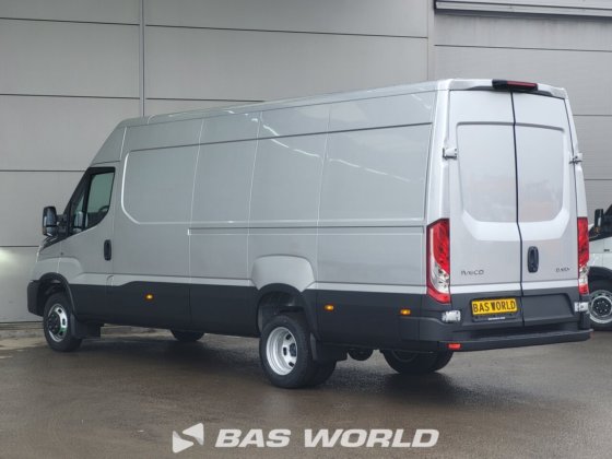 イヴェコ・デイリー 35C18 クローズド・ボックス・バン