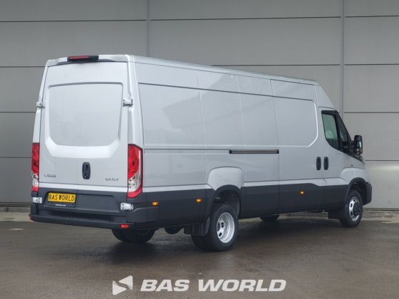 依维柯 Daily 35C18 封闭箱式货车