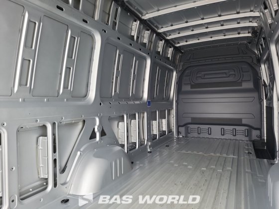 奔驰 Sprinter 319 CDI 封闭箱式货车