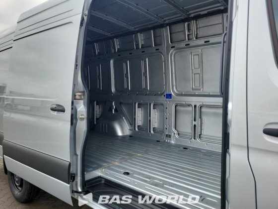 奔驰 Sprinter 319 CDI 封闭箱式货车