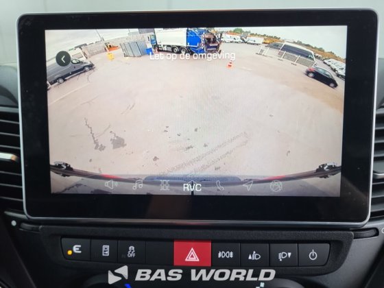 イヴェコ・デイリー 35S21 クローズド・ボックス・バン