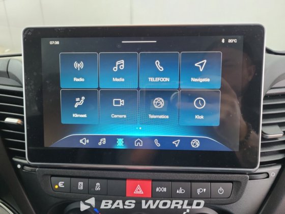 イヴェコ・デイリー 35S21 クローズド・ボックス・バン