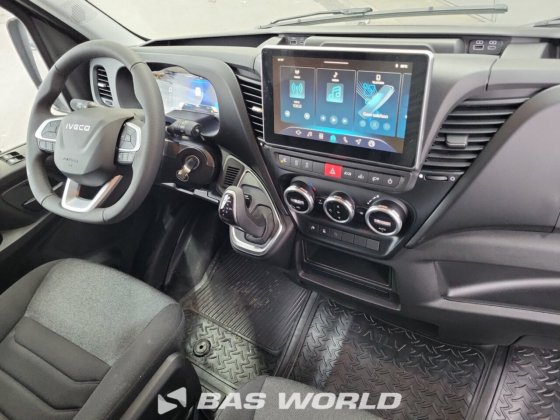 イヴェコ・デイリー 35S21 クローズド・ボックス・バン