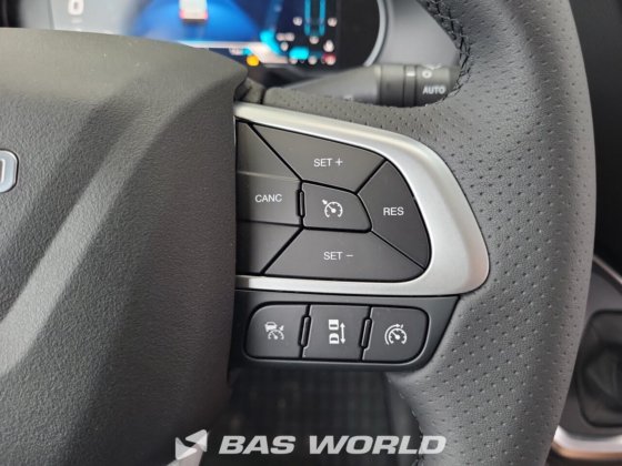 イヴェコ・デイリー 35S21 クローズド・ボックス・バン