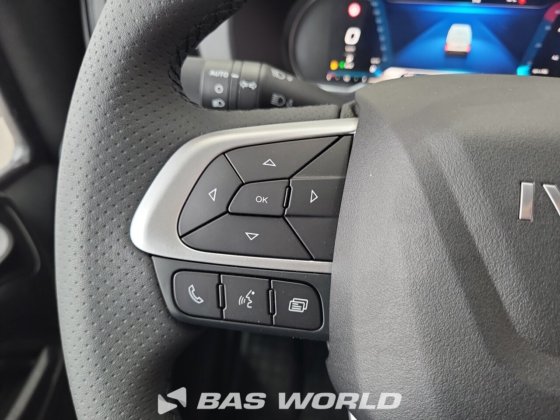 イヴェコ・デイリー 35S21 クローズド・ボックス・バン