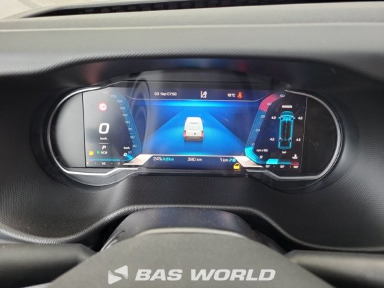 イヴェコ・デイリー 35S21 クローズド・ボックス・バン