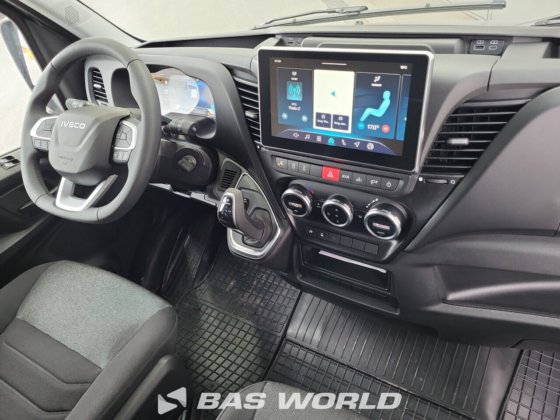 イヴェコ・デイリー 35S21 クローズド・ボックス・バン