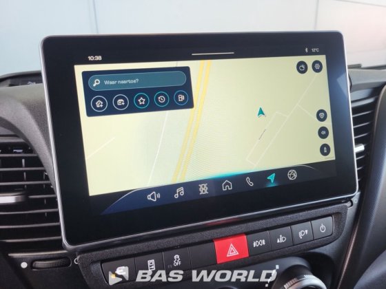 イヴェコ・デイリー 35S21 クローズド・ボックス・バン