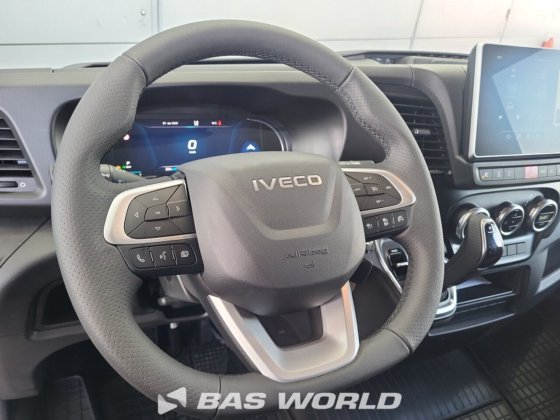 イヴェコ・デイリー 35S21 クローズド・ボックス・バン