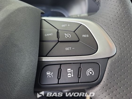 イヴェコ・デイリー 35S21 クローズド・ボックス・バン