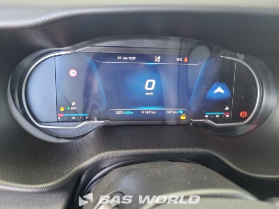 依维柯 Daily 35S21 封闭箱式货车