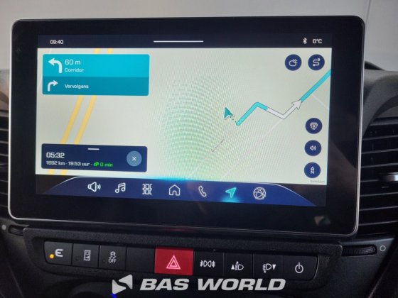 イヴェコ・デイリー 35S21 クローズド・ボックス・バン