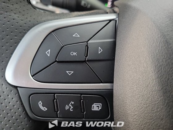 イヴェコ・デイリー 35S21 クローズド・ボックス・バン