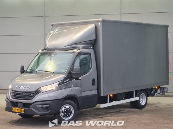 依维柯 Daily 35C18 箱体