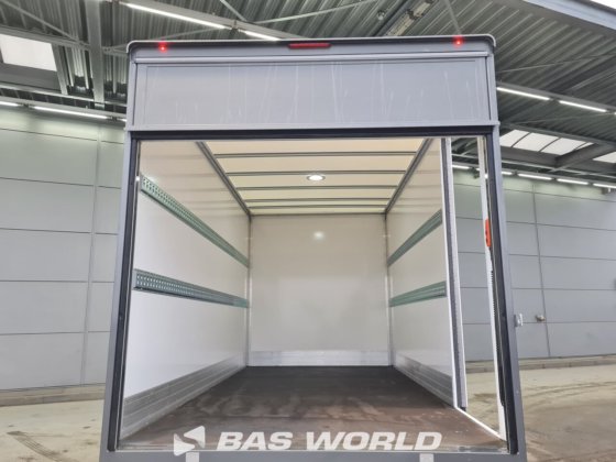 依维柯 Daily 35C18 箱体