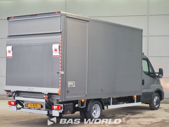 イヴェコ・デイリー 35C18 ボックスボディ