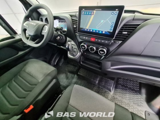 イヴェコ・デイリー 35C18 ボックスボディ