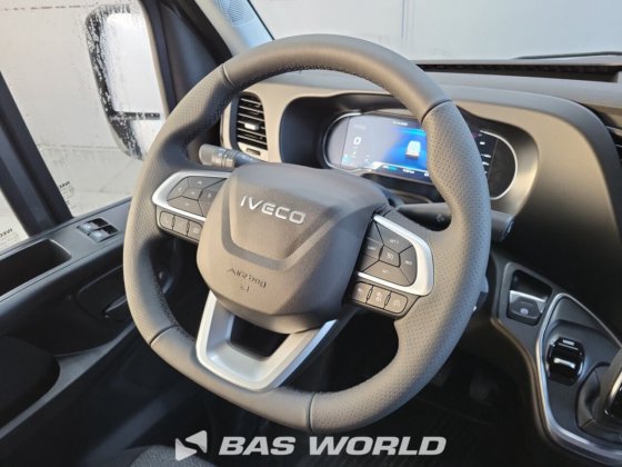 イヴェコ・デイリー 35S21 クローズド・ボックス・バン