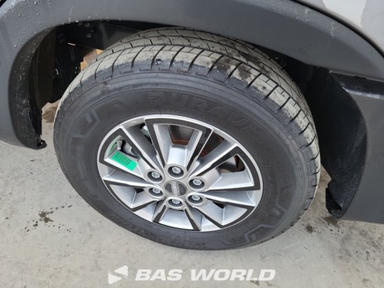 イヴェコ・デイリー 35S21 クローズド・ボックス・バン