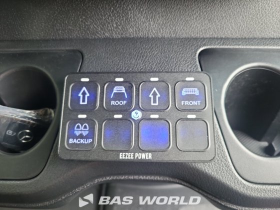 メルセデス スプリンター 319 CDI クローズド・ボックス・バン