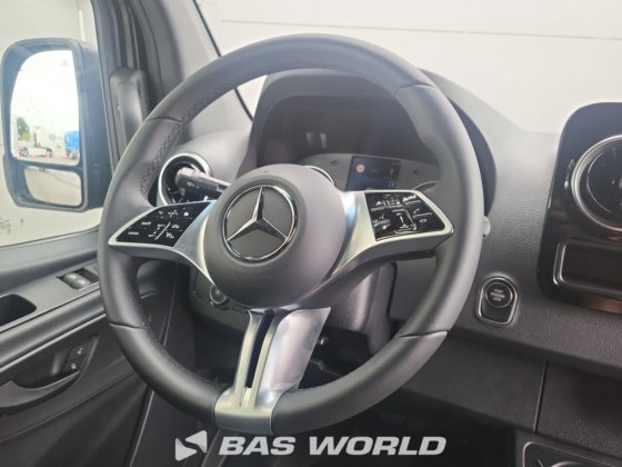 メルセデス スプリンター 319 CDI クローズド・ボックス・バン