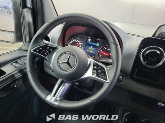 メルセデス スプリンター 319 CDI クローズド・ボックス・バン