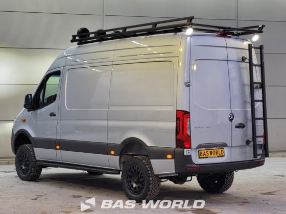 メルセデス スプリンター 319 CDI クローズド・ボックス・バン