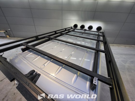 メルセデス スプリンター 319 CDI クローズド・ボックス・バン