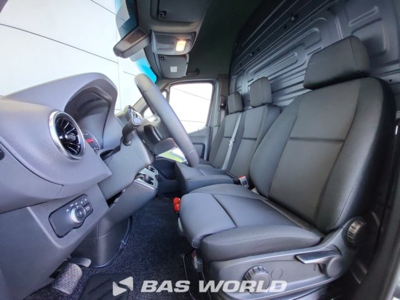 奔驰 Sprinter 319 CDI 封闭箱式货车