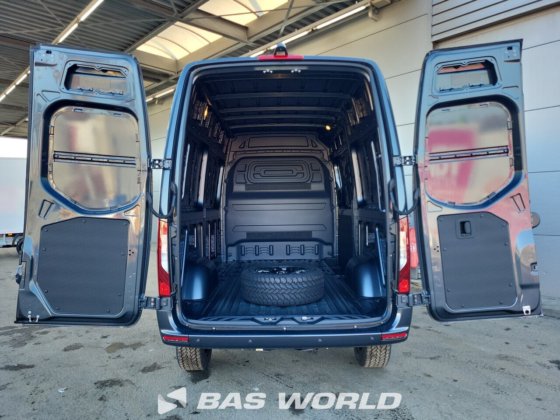 奔驰 Sprinter 319 CDI 封闭箱式货车