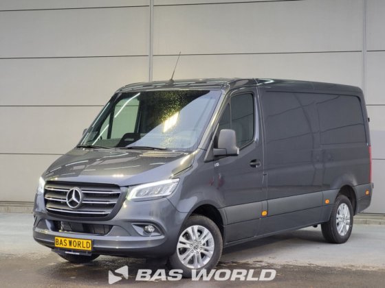 奔驰 Sprinter 319 CDI 封闭箱式货车