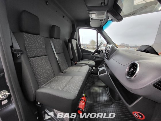 奔驰 Sprinter 319 CDI 封闭箱式货车