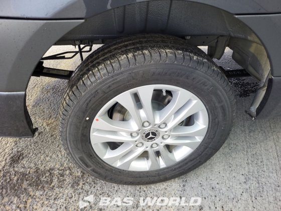 奔驰 Sprinter 319 CDI 封闭箱式货车