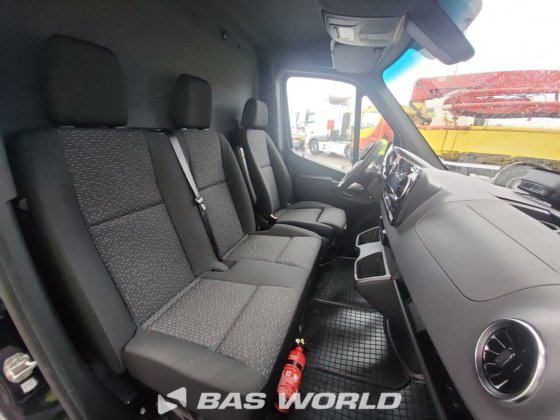 奔驰 Sprinter 319 CDI 封闭箱式货车